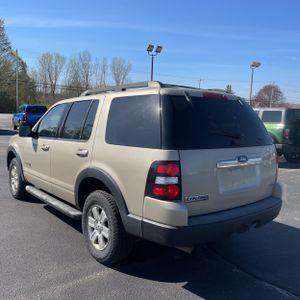 FORD EXPLORER XLT - 5