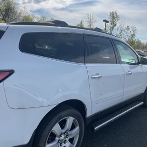 CHEVROLET TRAVERSE LT - 9