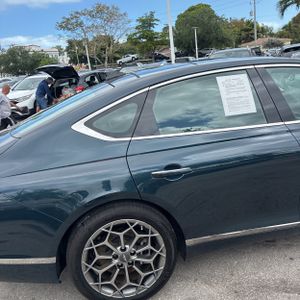 GENESIS G80 2.5T - 9