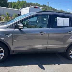 FORD ESCAPE SEL - 4