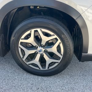 صورة 20 لـ 2021 Subaru FORESTER PREMIUM