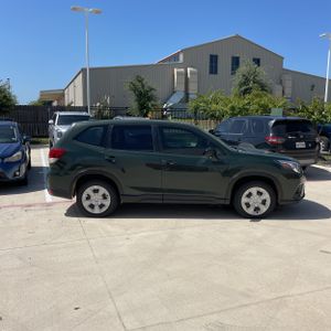 2023 Subaru FORESTER BASE — фото 10