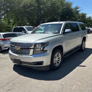 CHEVROLET SUBURBAN LT - 1