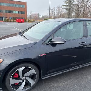 VOLKSWAGEN GOLF GTI SE - 2