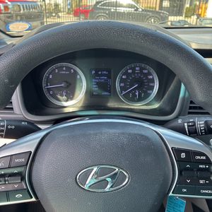 صورة مصغرة 39 لـ 2019 Hyundai SONATA SE