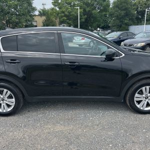 2018 KIA SPORTAGE LX — миниатюра 11