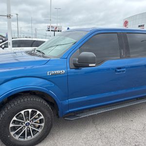 FORD F-150 XLT - 2