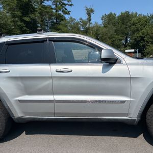 صورة مصغرة 11 لـ 2011 JEEP GRAND CHEROKEE LAREDO