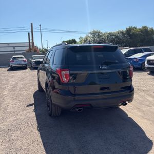 FORD EXPLORER XLT - 5