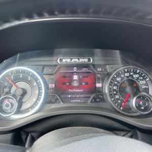 صورة مصغرة 40 لـ 2020 RAM 1500 LARAMIE