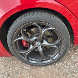 2018 ALFA Romeo GIULIA TI SPORT 照片 19