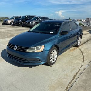 صورة 1 لـ 2015 Volkswagen JETTA 1.8T SE