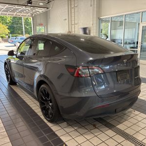 TESLA MODEL Y LONG RANGE - 4