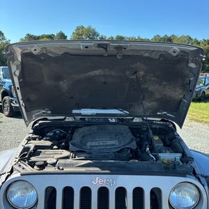 صورة 43 لـ 2015 JEEP WRANGLER UNLIMITED SAHARA