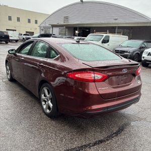 FORD FUSION SE - 5