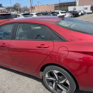 HYUNDAI ELANTRA SEL - 6