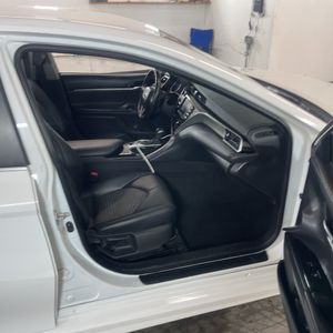 صورة مصغرة 33 لـ 2018 Toyota CAMRY HYBRID SE