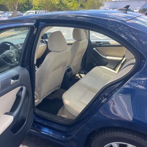 صورة مصغرة 34 لـ 2012 Volkswagen JETTA 2.5L SE