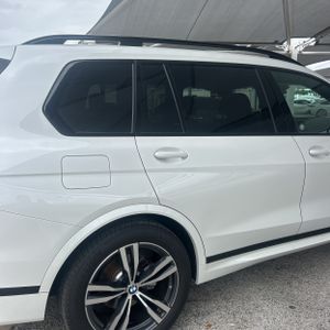 BMW X7 XDRIVE40I - 9