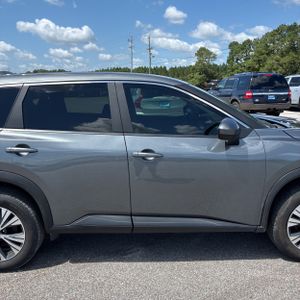 صورة 9 لـ 2023 Nissan ROGUE SV