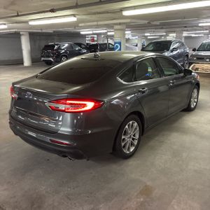 FORD FUSION SE - 8