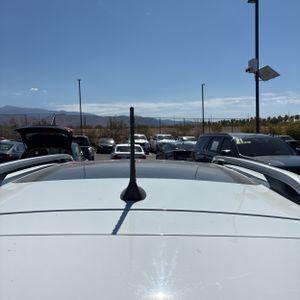 2017 JEEP CHEROKEE LATITUDE — миниатюра 16