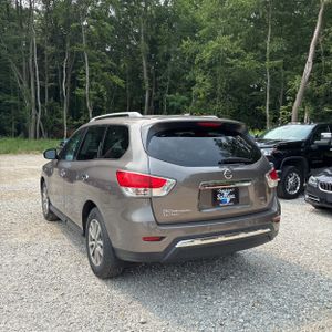 2014 Nissan PATHFINDER SV — фото 5