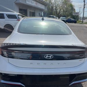 HYUNDAI SONATA HYBRID LIMITED - 7