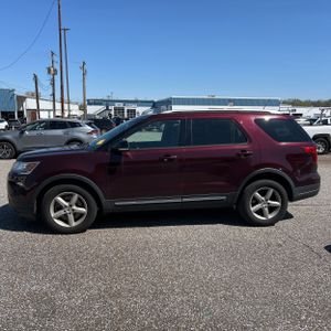 FORD EXPLORER XLT - 3