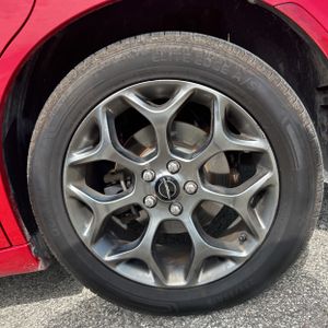 صورة مصغرة 18 لـ 2016 Chrysler 300 S