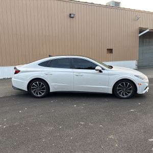 HYUNDAI SONATA LIMITED - 10