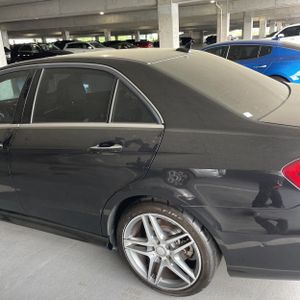 MERCEDES-BENZ E-CLASS - 5