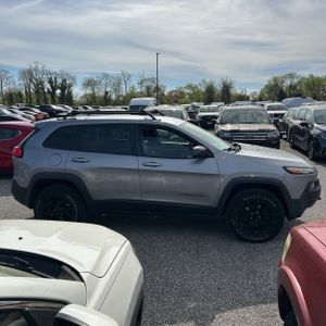 JEEP CHEROKEE - 10