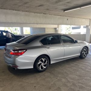 HONDA ACCORD LX - 10