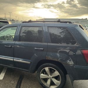 2010 JEEP GRAND CHEROKEE LAREDO 照片 6