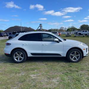 PORSCHE MACAN BASE - 10