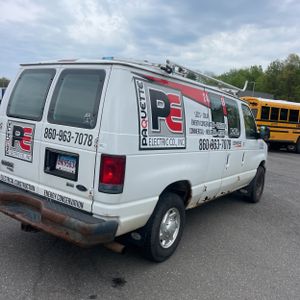 FORD E-SERIES RECREATIONAL - 8