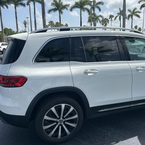 صورة 9 لـ 2022 Mercedes-BENZ GLB