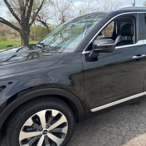 KIA TELLURIDE S - 2