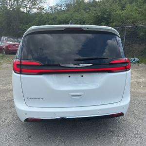 CHRYSLER PACIFICA TOURING L - 7