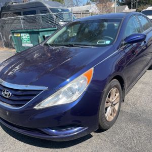 HYUNDAI SONATA GLS - 2