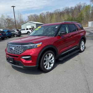 FORD EXPLORER PLATINUM - 1