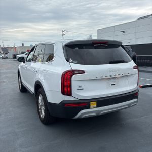 KIA TELLURIDE LX - 5