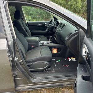 صورة مصغرة 33 لـ 2017 Nissan PATHFINDER S