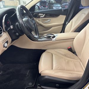 2016 Mercedes-BENZ C-CLASS thumbnail 32