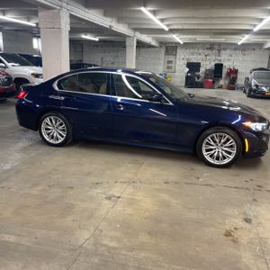 BMW 330I XDRIVE - 10
