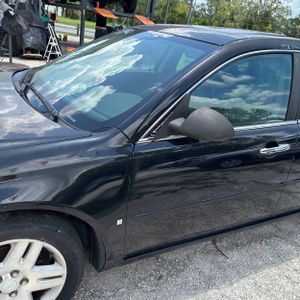 2007 Chevrolet IMPALA LTZ photo 2