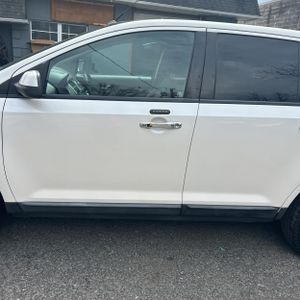 FORD EDGE SEL - 4