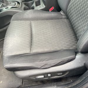 صورة مصغرة 61 لـ 2018 Nissan ROGUE SV
