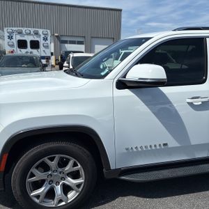 JEEP WAGONEER SERIES II - 2